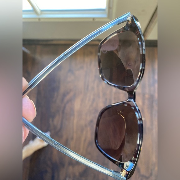 Banana Republic Black Cat-Eye Sunglasses - Picture 3 of 11